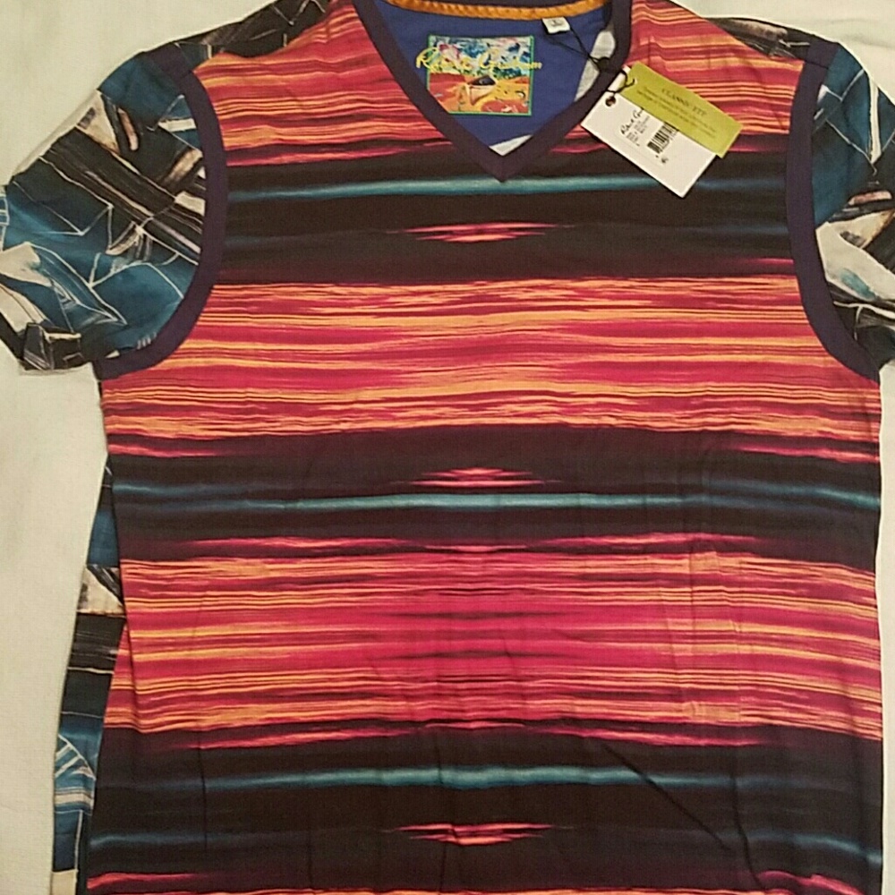 Robert Graham large t-shirt